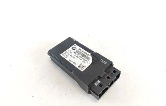 BMW 5 GT F07 Seat heating relay 9216468 2840078406300 00361887