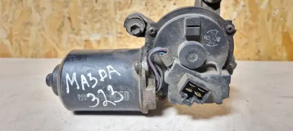 Mazda 323 F Wiper motor 8492000240