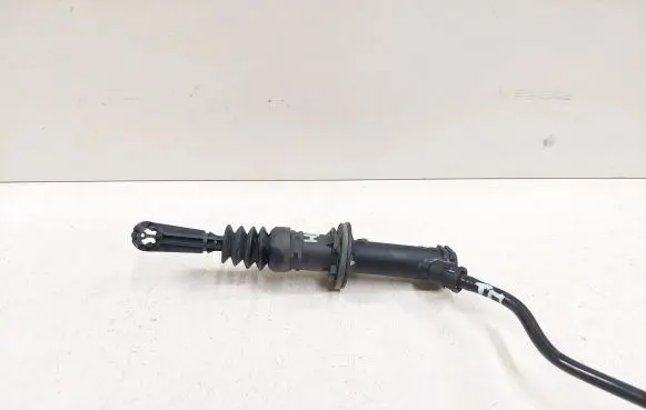 Renault Megane II Clutch master cylinder 8200151770 074151207