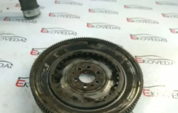 Volkswagen Golf VI Flywheel 03C195260