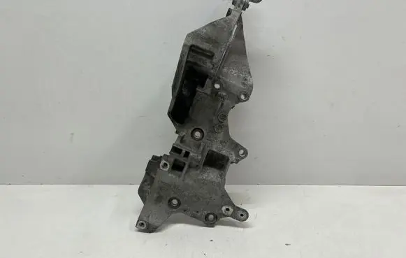Volkswagen Touran II Generator/alternator bracket 03L903143K C220