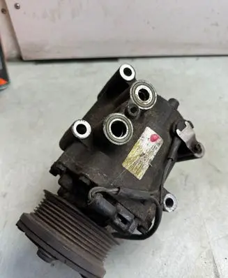 Ford Fiesta Air conditioning (A/C) compressor (pump) 4567