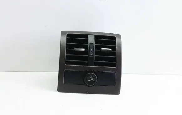 Audi A6 S6 C5 4B Rear air vent grill 4B0815743