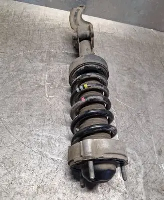 Volkswagen Touareg II Front shock absorber with coil spring