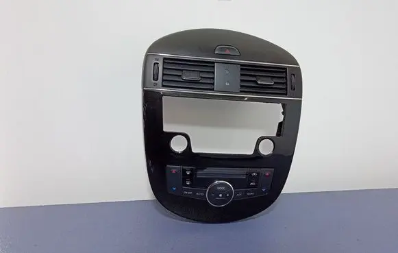 Nissan Pulsar Climate control unit 