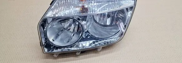 Dacia Duster Headlight/headlamp 