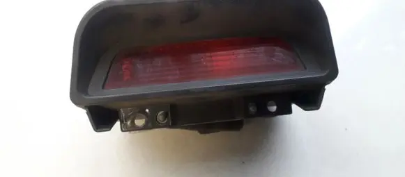 KIA Sportage Third/center stoplight 0k01l51580