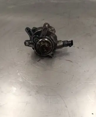 Volvo V70 Vacuum pump 30731825
