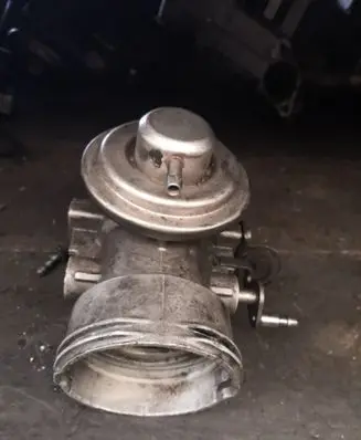 Skoda Octavia Mk1 (1U) EGR valve 038131501AA 282106046