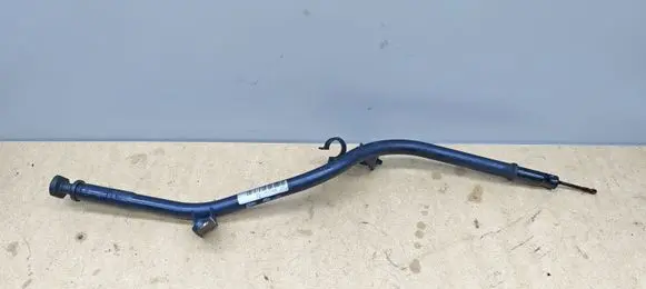 BMW 1 F20 F21 Oil level dip stick 781049304