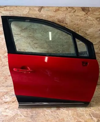 Renault Captur Rear door 
