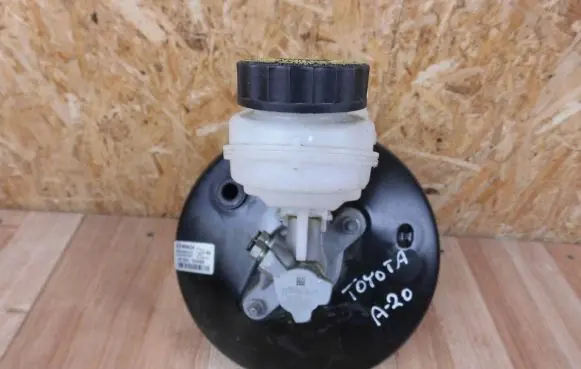 Toyota Aygo AB10 Brake booster 472000H080