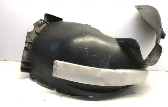 Volkswagen Golf VIII Front wheel arch liner splash guards 5H0805970A