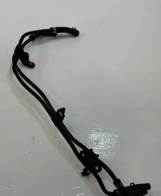 Skoda Superb B8 (3V) Engine coolant pipe/hose 04L121444E
