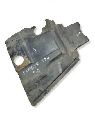 Ford Ranger Intercooler air channel guide AB398C284AB