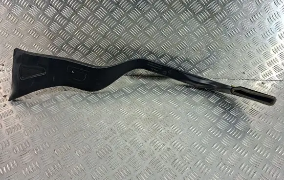 Peugeot 5008 II Cabin air duct channel M07112318