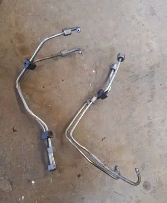 Ford Focus C-MAX Fuel injector supply line/pipe 