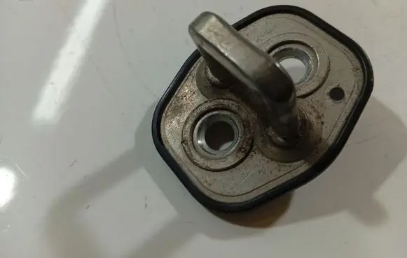 Peugeot 407 Rear door lock loop/hook striker 