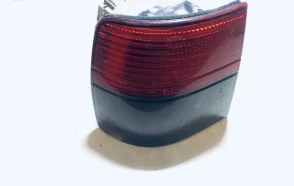 Seat Toledo I (1L) Rear/tail lights 1L0945095F