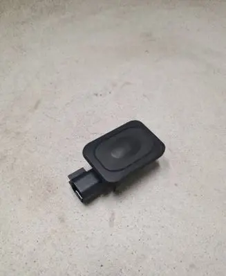 Jaguar I-Pace Tailgate opening switch GX7314K147AA
