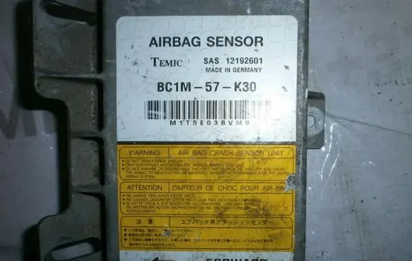 Mazda 323 Airbag control unit/module BC1M57K30 12192601