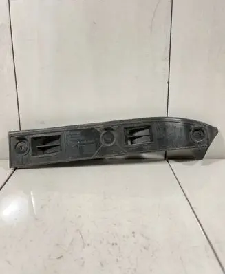 Volkswagen Golf IV Front bumper mounting bracket 1J0807184A DN12535