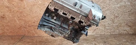 Mercedes-Benz C W203 Engine R1110163901 R1110112901