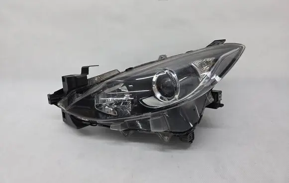 Mazda 3 III Headlight/headlamp BHR151040 SPBHR151040