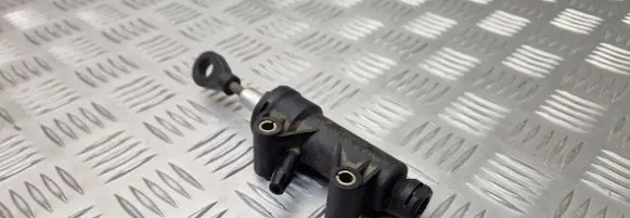 BMW 3 E46 Clutch slave cylinder 1638992 21521