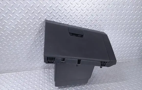 Dacia Sandero III Glove box set 685008544R 685009119R