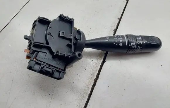 Toyota Corolla Verso E121 Wiper control stalk 173647 173699