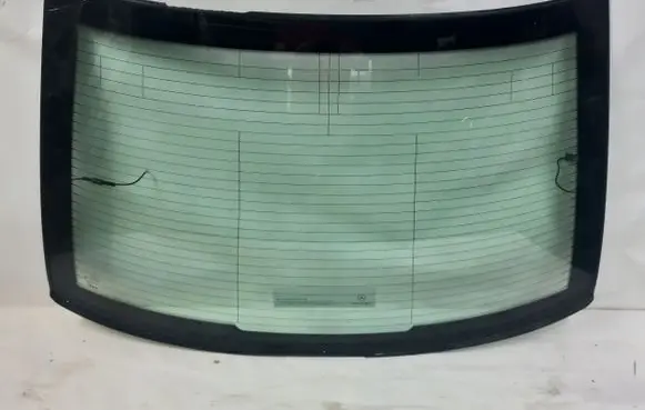 Mercedes-Benz C W203 Rear windscreen/windshield window 