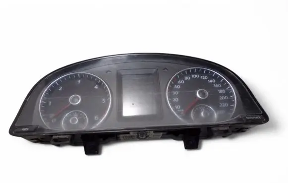 Volkswagen Caddy Speedometer (instrument cluster) 2K0920865A