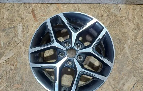 KIA Ceed R17 alloy rim 52910J7600 3346530