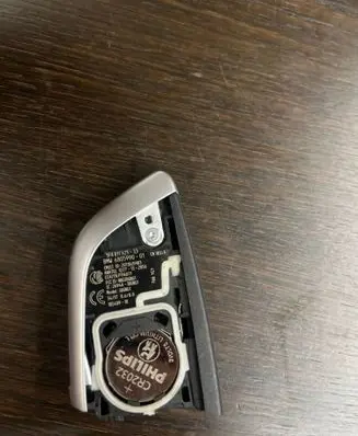 BMW 2 F45 Ignition key/card 6805990