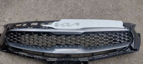 KIA Xceed Front bumper upper radiator grill 86351J7CB0