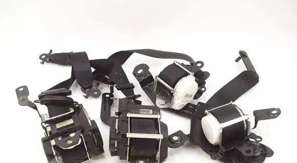 BMW 5 GT F07 Rear seatbelt 7233525 7233529 7382421