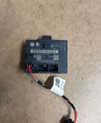 Skoda Superb B6 (3T) Door control unit/module 7N0959794 7N0959795