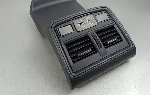 Subaru Forester SK Rear air vent grill 92113SJ130
