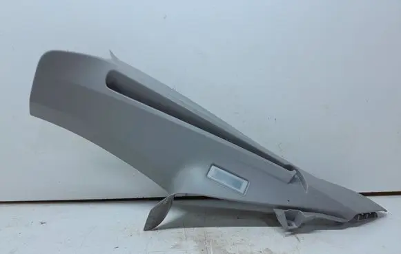 (D)pillar trim (top)