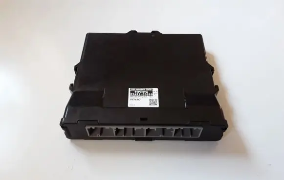 Toyota Yaris Other control units/modules 896810D090