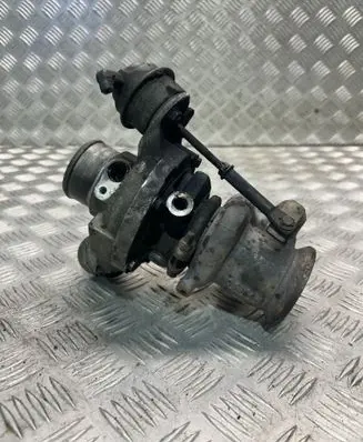 Opel Astra J Turbo 55583588