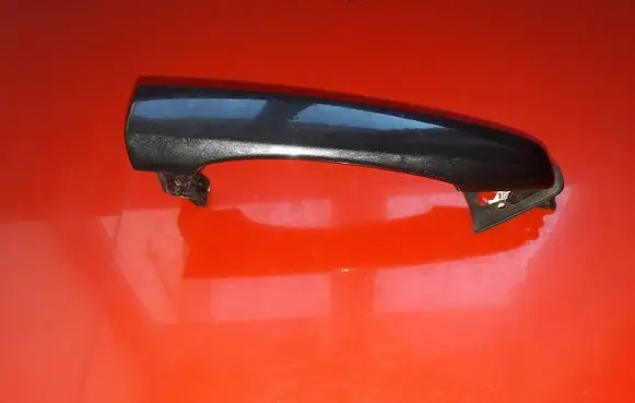 Cadillac SRX Front door exterior handle D80012