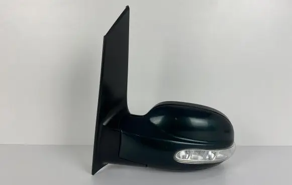 Mercedes-Benz Vito Viano W639 Front door electric wing mirror A6398107516 A639