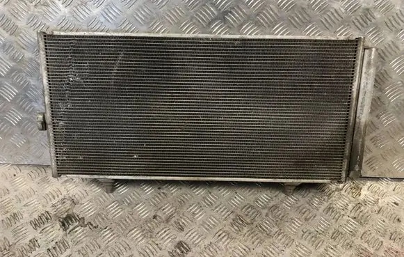 Subaru Outback A/C cooling radiator (condenser)
