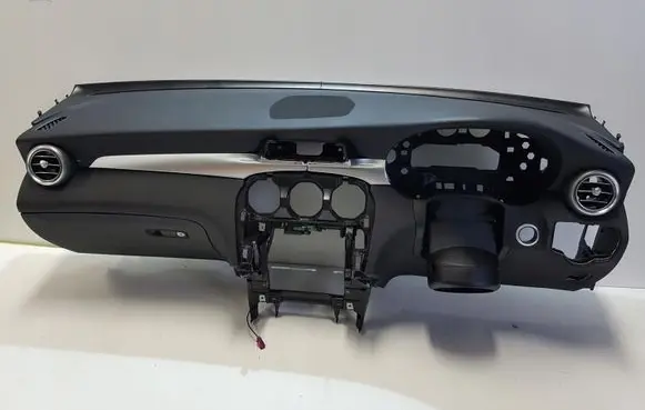 Mercedes-Benz GLC X253 C253 Dashboard