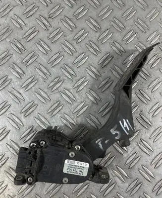 Volkswagen Transporter - Caravelle T5 Accelerator throttle pedal 7H1721503