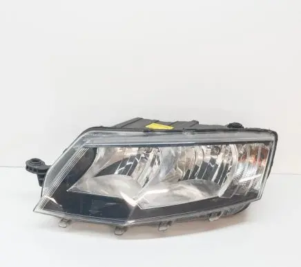 Skoda Octavia Mk3 (5E) Headlight/headlamp 5E2941015 030127260100