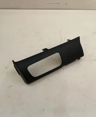 KIA Niro Panel trim 84761G5000