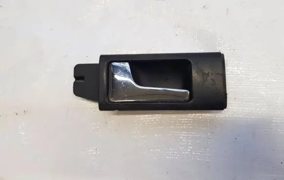Audi A6 S6 C4 4A Rear door interior handle 4A0837019B